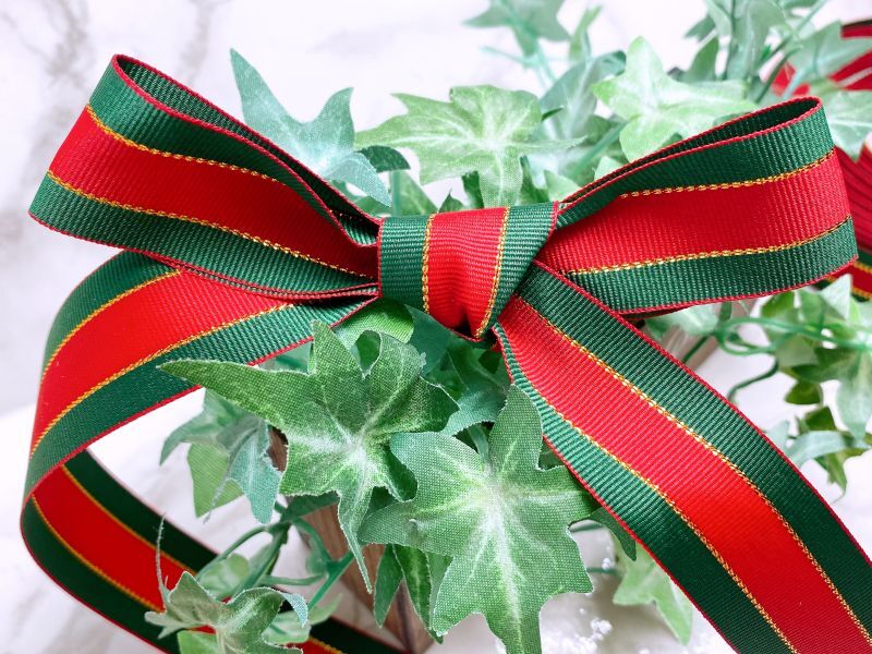 赤緑金クリスマス柄リボン２５mm幅 - ribbon-i(リボン アイ）